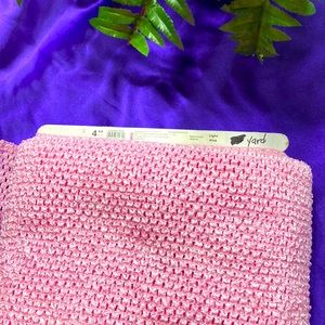 New 📌  Crochet Knit Deco Lace Light Pink 9 yards